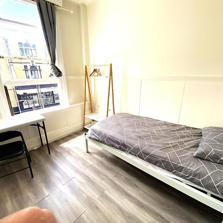 215 Edinburgh Castle Hostel Auckland Kültér fotó